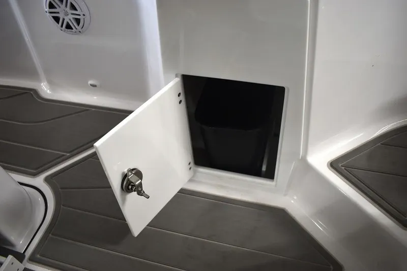 Slide: The Image of Monterey ELITE 25 OB 2026 - 30