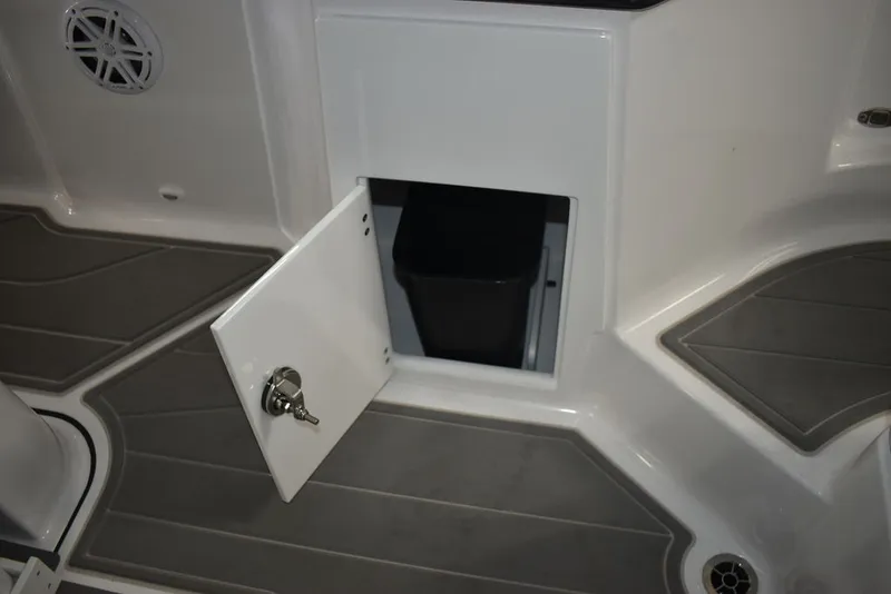 Slide: The Image of Monterey ELITE 25 OB 2026 - 31