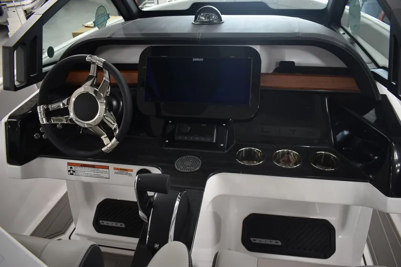 Slide: The Image of Monterey ELITE 25 OB 2026 - 59