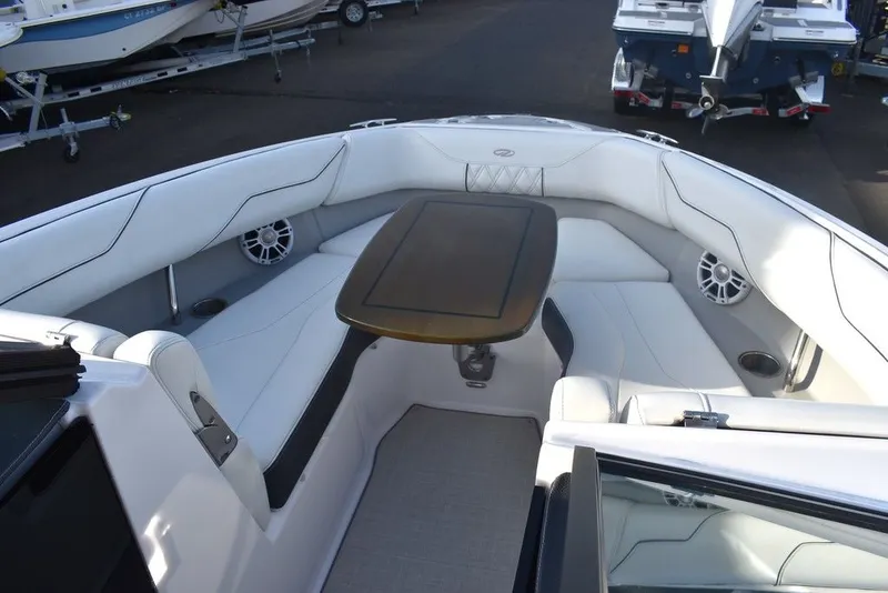 Slide: The Image of Regal LX4 2021 - 103