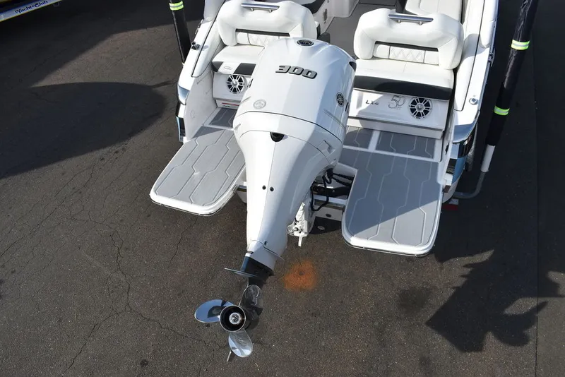 Slide: The Image of Regal LX4 2021 - 11