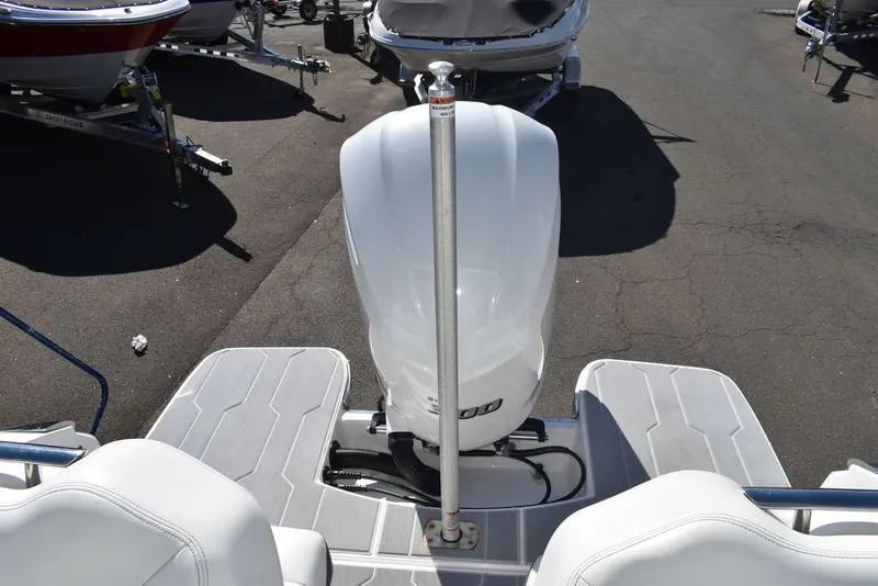 Slide: The Image of Regal LX4 2021 - 113