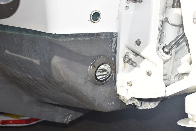 Slide: The Image of Regal LX4 2021 - 114