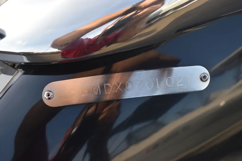 Slide: The Image of Regal LX4 2021 - 118