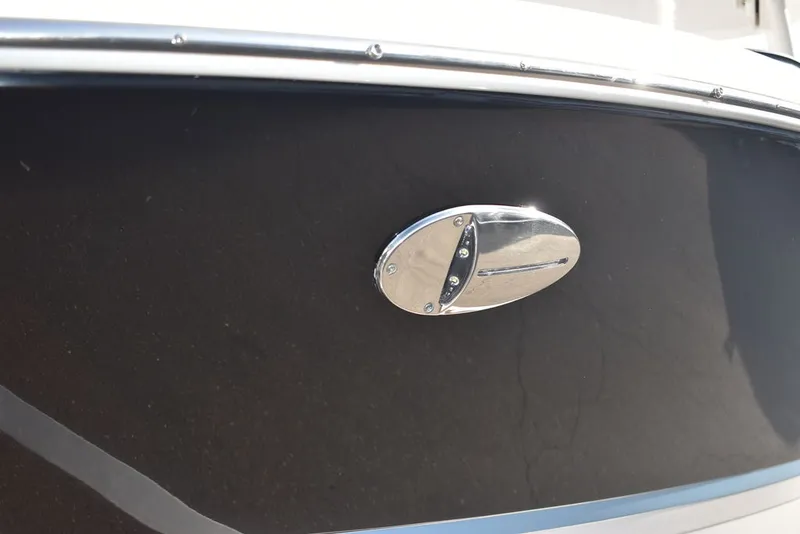 Slide: The Image of Regal LX4 2021 - 20