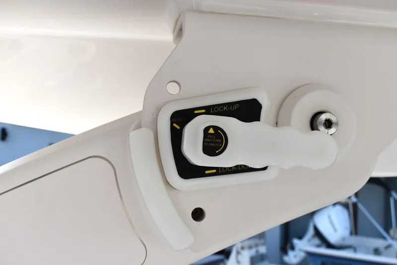 Slide: The Image of Regal LX4 2021 - 26