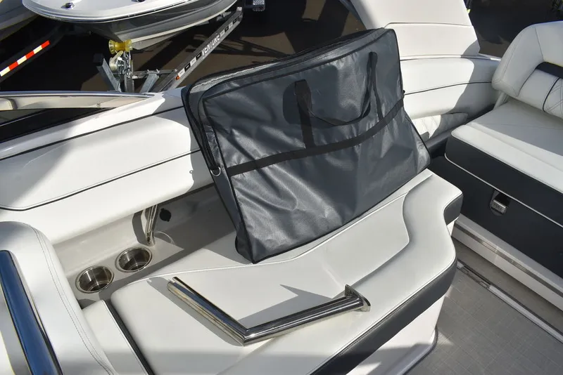 Slide: The Image of Regal LX4 2021 - 57