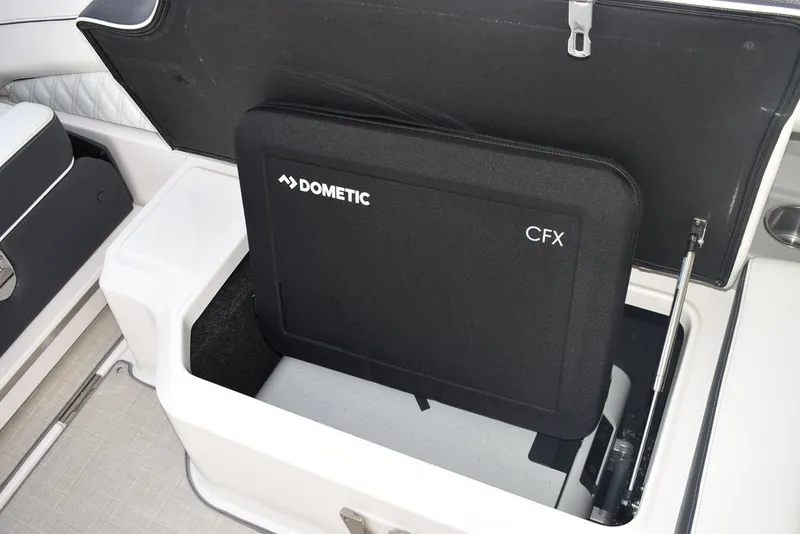 Slide: The Image of Regal LX4 2021 - 62