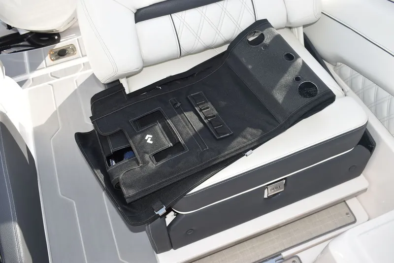 Slide: The Image of Regal LX4 2021 - 63