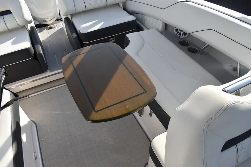 Slide: The Image of Regal LX4 2021 - 66