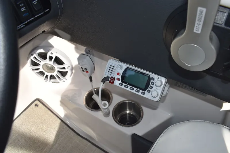 Slide: The Image of Regal LX4 2021 - 79