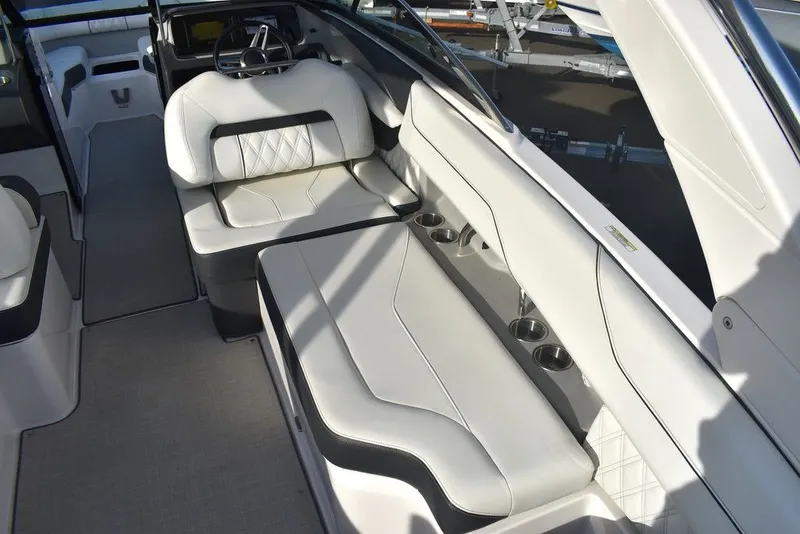 Slide: The Image of Regal LX4 2021 - 83