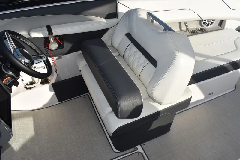 Slide: The Image of Regal LX4 2021 - 86