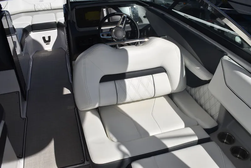 Slide: The Image of Regal LX4 2021 - 88