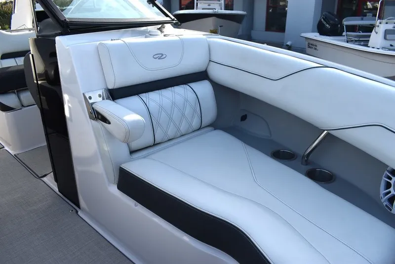 Slide: The Image of Regal LX4 2021 - 94