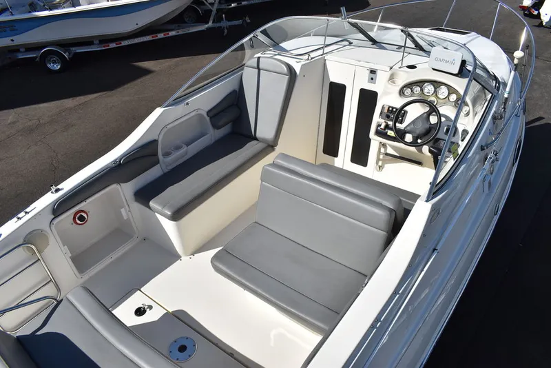 Slide: The Image of Stingray 240CS 2002 - 24