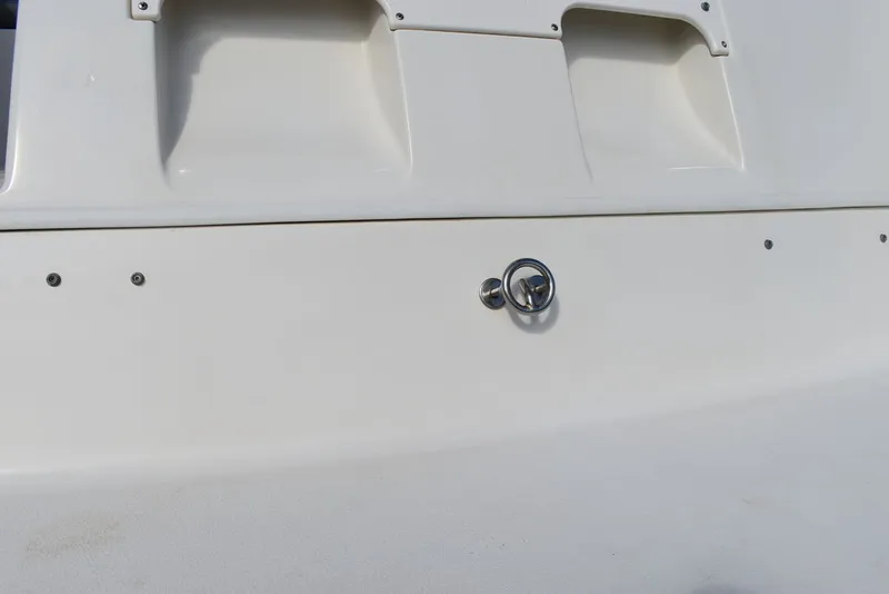 Slide: The Image of Stingray 240CS 2002 - 33