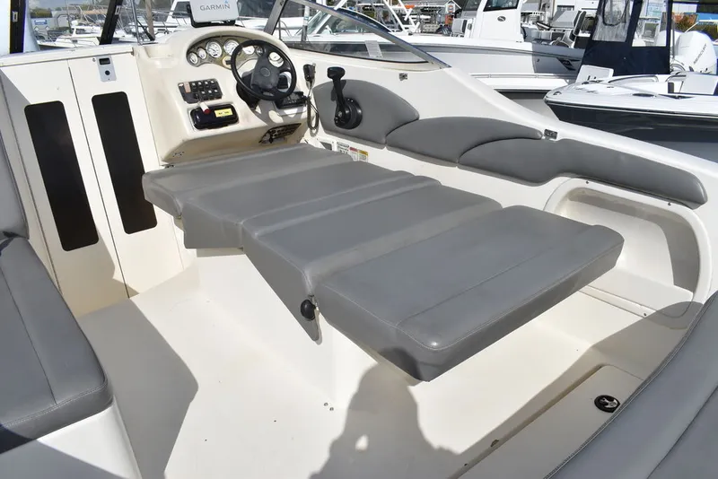 Slide: The Image of Stingray 240CS 2002 - 49