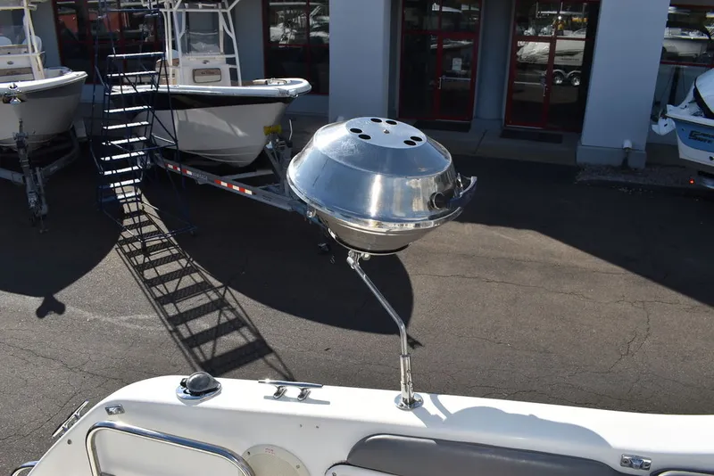 Slide: The Image of Stingray 240CS 2002 - 78