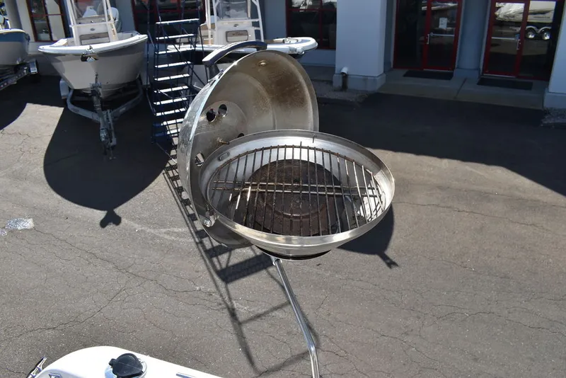 Slide: The Image of Stingray 240CS 2002 - 79