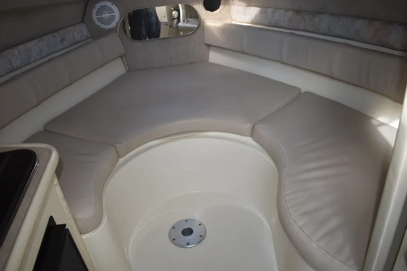 Slide: The Image of Stingray 240CS 2002 - 92