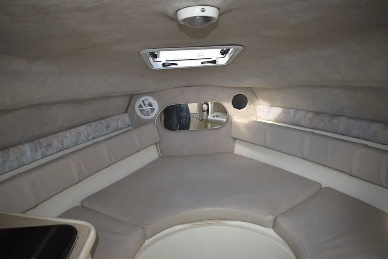 Slide: The Image of Stingray 240CS 2002 - 94