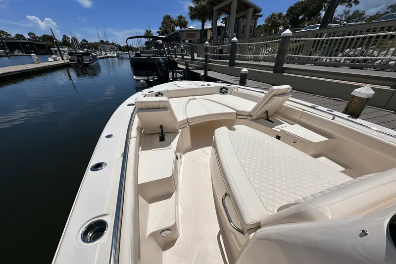 Slide: The Image of Grady-White 281 CE 2025 - 11