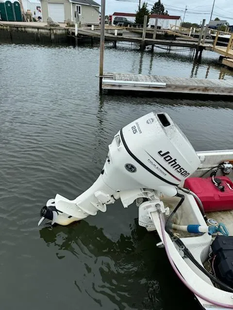 Slide: The Image of Boston Whaler 13 1981 - 2