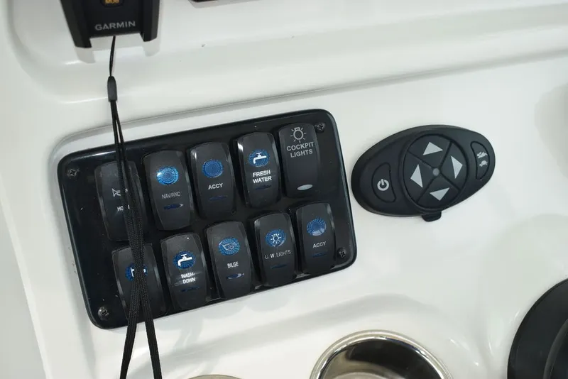 Slide: The Image of Sailfish® 320 EXP WAC 2017 - 31