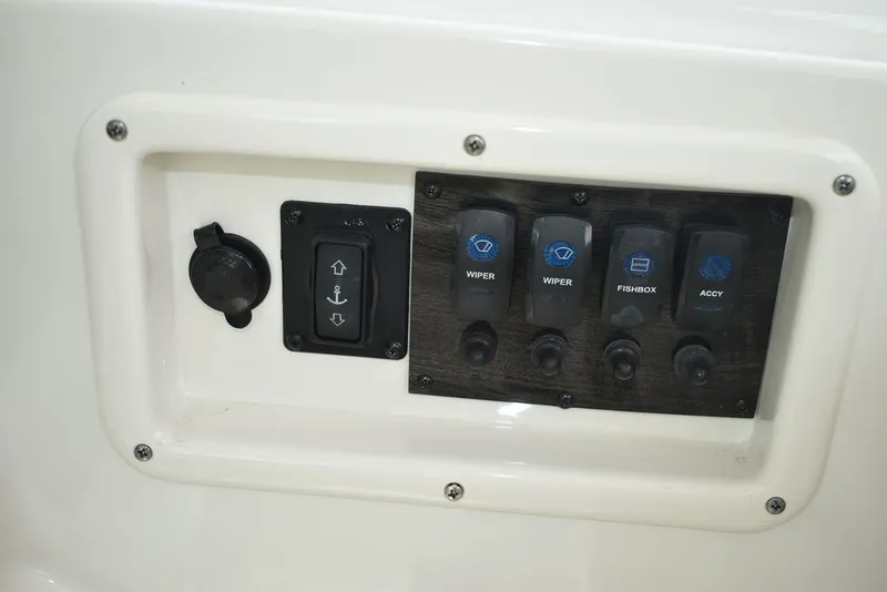 Slide: The Image of Sailfish® 320 EXP WAC 2017 - 32