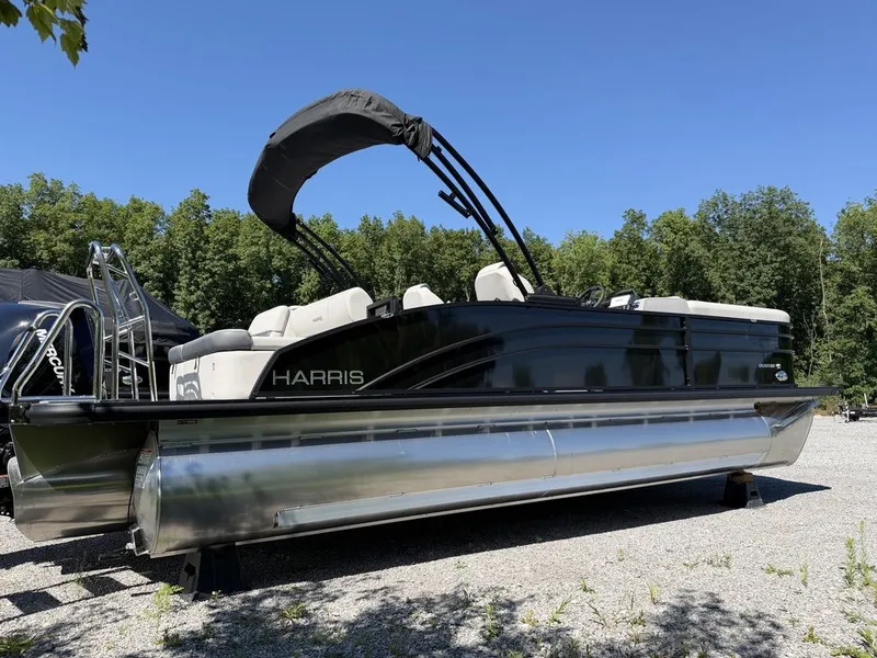 Slide: The Image of Harris Cruiser 230 SLDH 2027 - 9