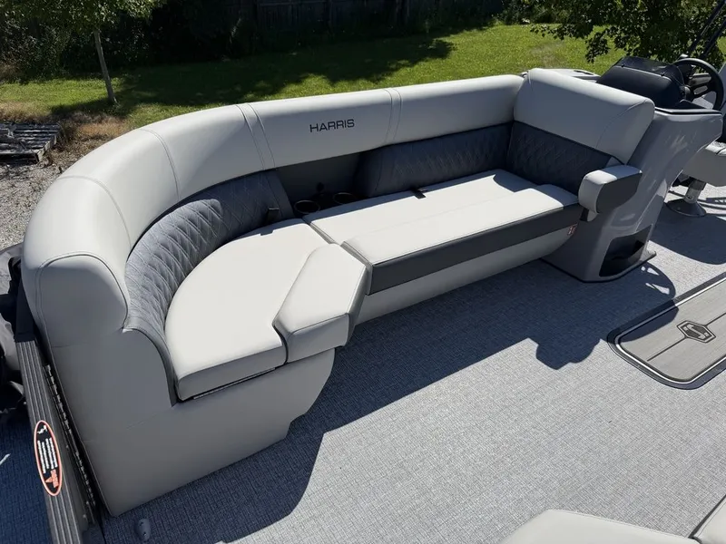 Slide: The Image of Harris Cruiser 230 SLDH 2027 - 44