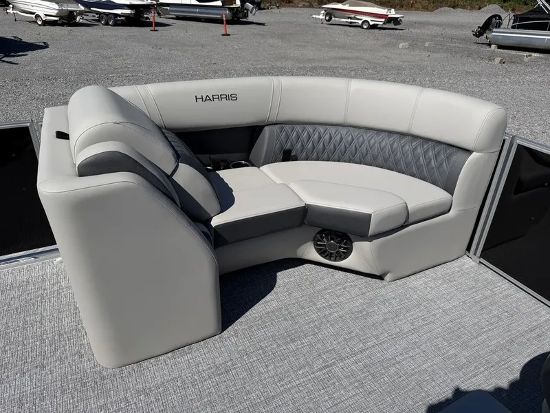 Slide: The Image of Harris Cruiser 190 SL 2027 - 33