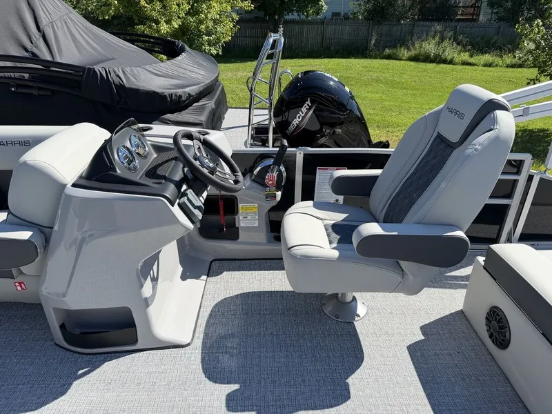 Slide: The Image of Harris Cruiser 190 SL 2027 - 32