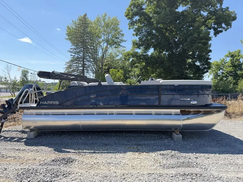 Slide: The Image of Harris Cruiser 210 SL 2027 - 5