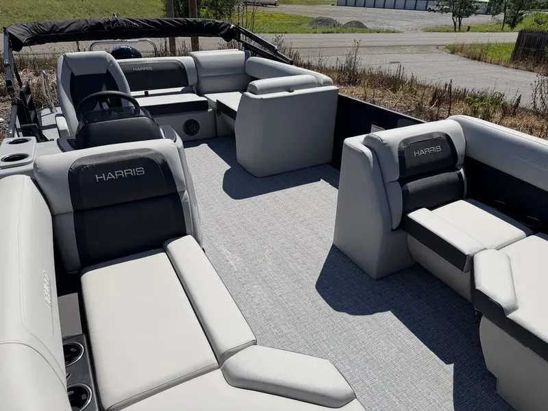 Slide: The Image of Harris Cruiser 210 SL 2027 - 14