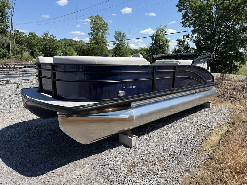 Slide: The Image of Harris Cruiser 210 SL 2027 - 1