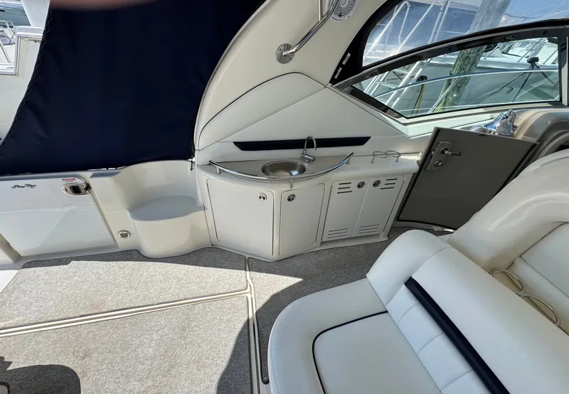 Slide: The Image of Sea Ray 44 Sundancer 2008 - 18
