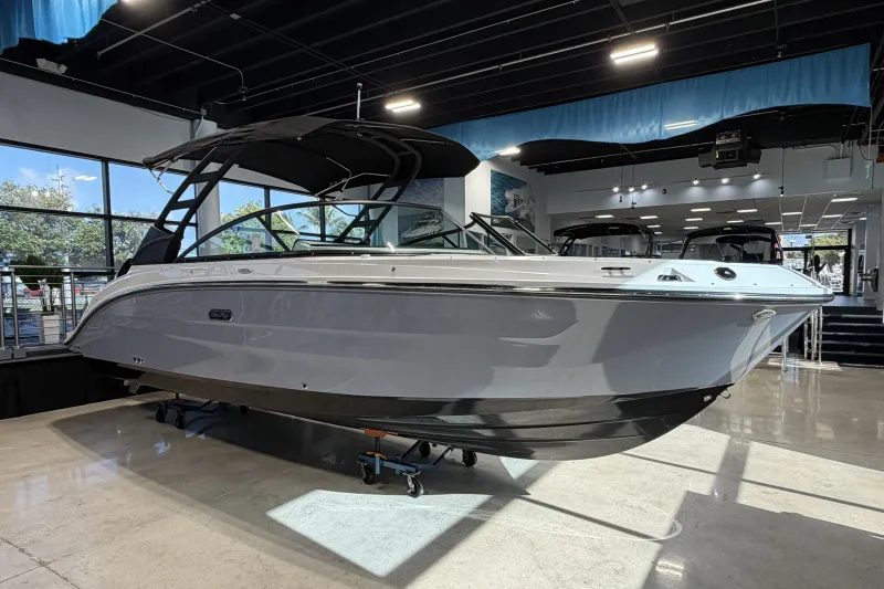 The Image of Sea Ray 250 SDX 2026 - 0