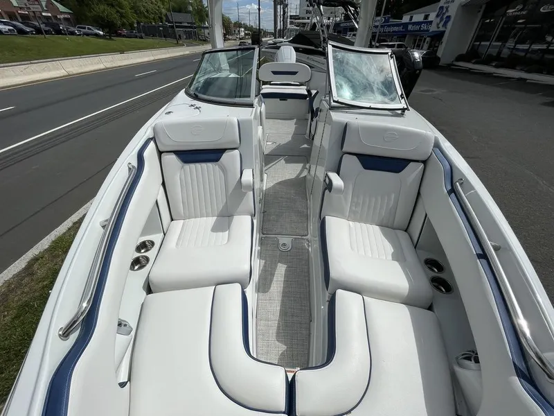 Slide: The Image of Crownline Boats 288 XSS 2026 - 13