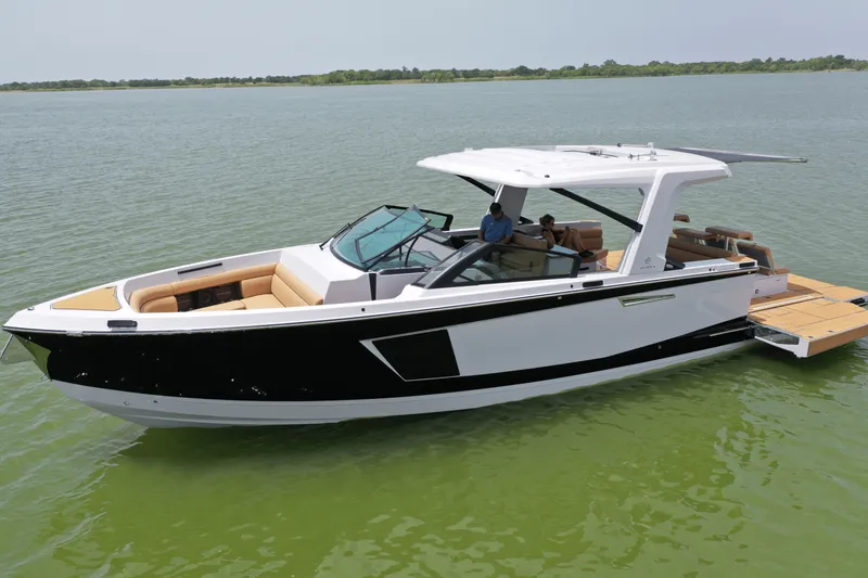 Slide: The Image of Aviara AV40 2025 - 11