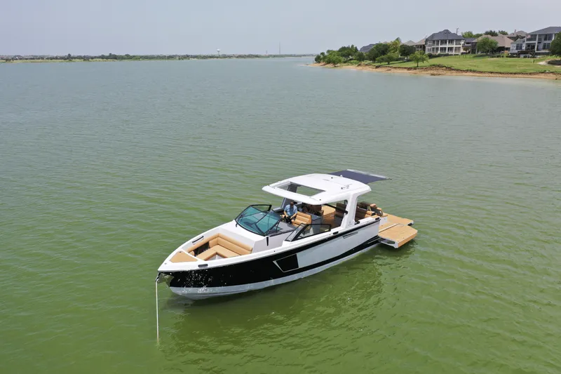 Slide: The Image of Aviara AV40 2025 - 15