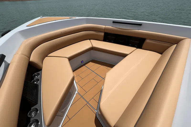 Slide: The Image of Aviara AV40 2025 - 17