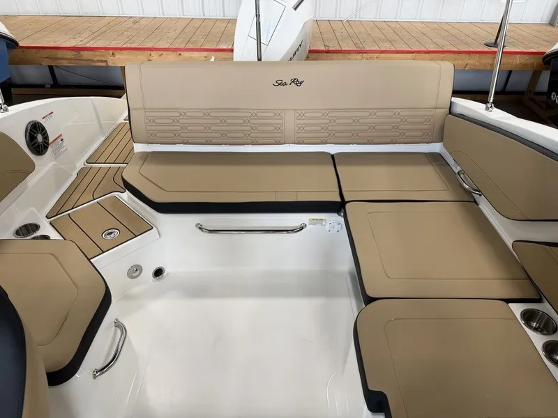 Slide: The Image of Sea Ray SPX 210 Outboard 2027 - 20
