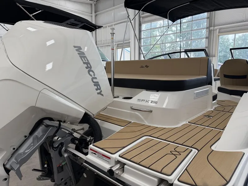 Slide: The Image of Sea Ray SPX 210 Outboard 2027 - 48