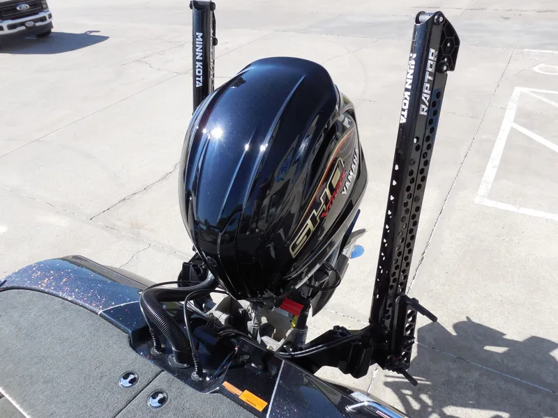 Slide: The Image of Skeeter ZXR 21 2023 - 16