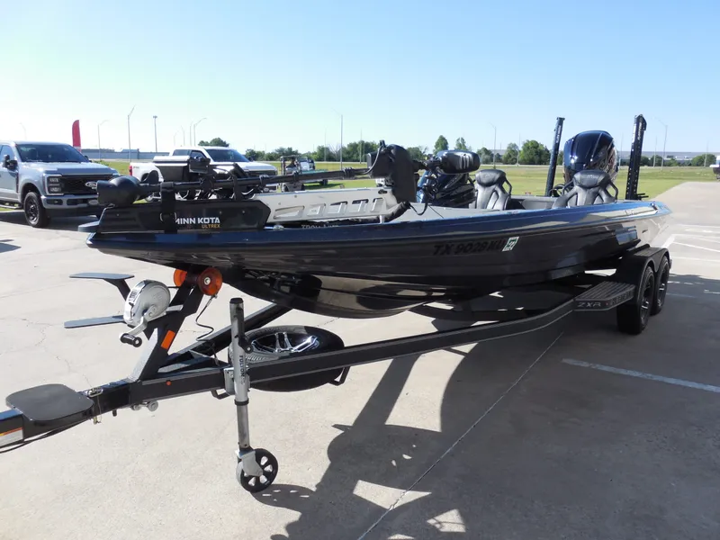 Slide: The Image of Skeeter ZXR 21 2023 - 6