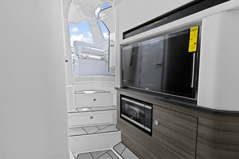 Slide: The Image of Aviara AV36 Outboard 2024 - 38