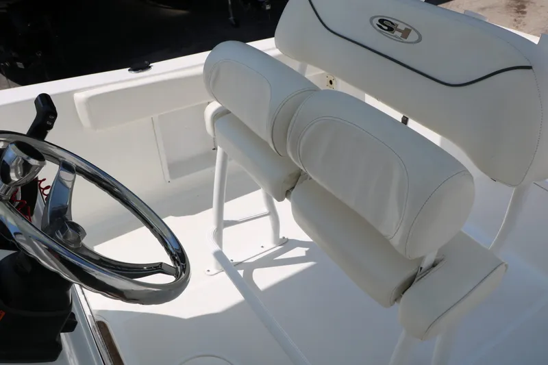 Slide: The Image of Sea Hunt Ultra 225 2014 - 35