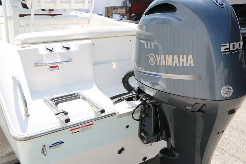 Slide: The Image of Sea Hunt Ultra 225 2014 - 8